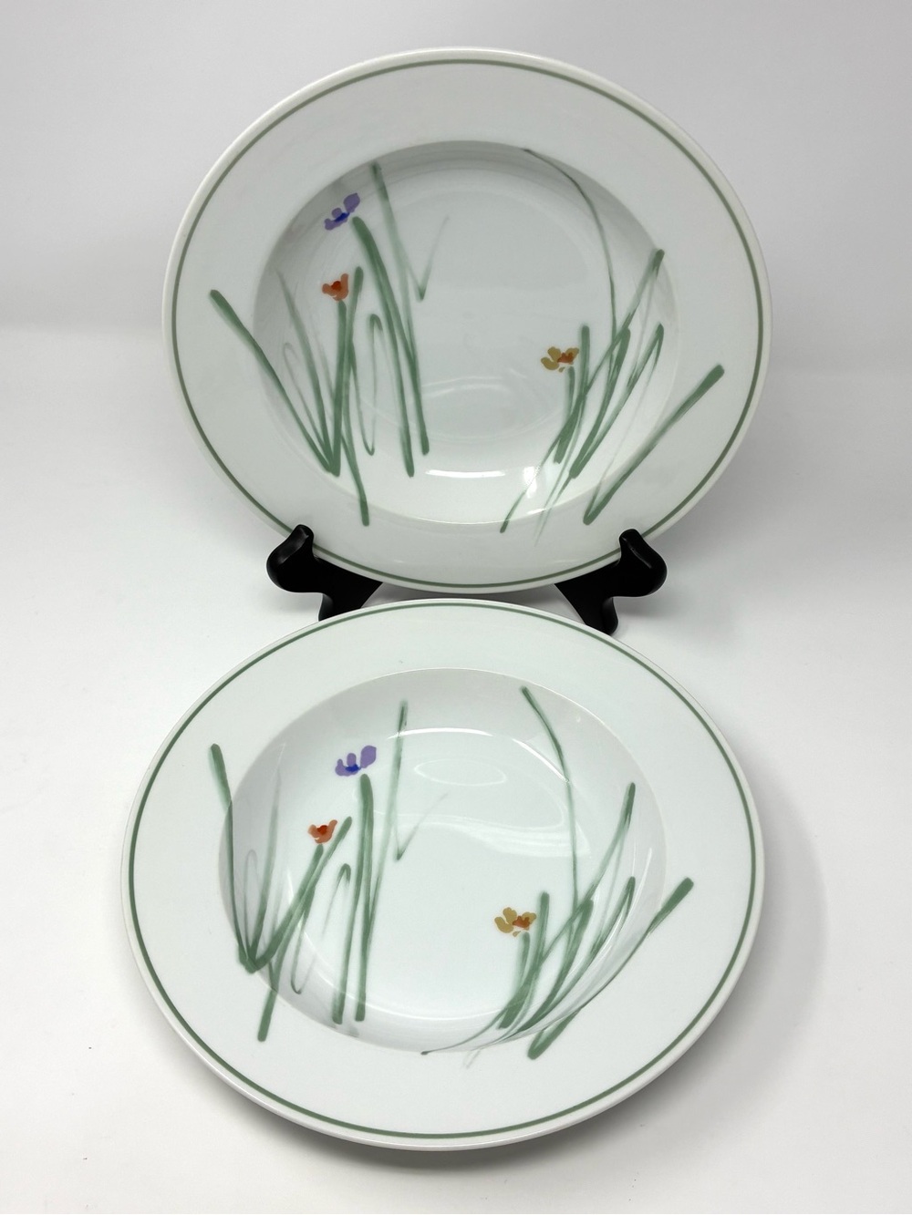 Lot Of 2 Bowls Bob Van Allen For Mikasa Metro L9175 Sketch Book 9”